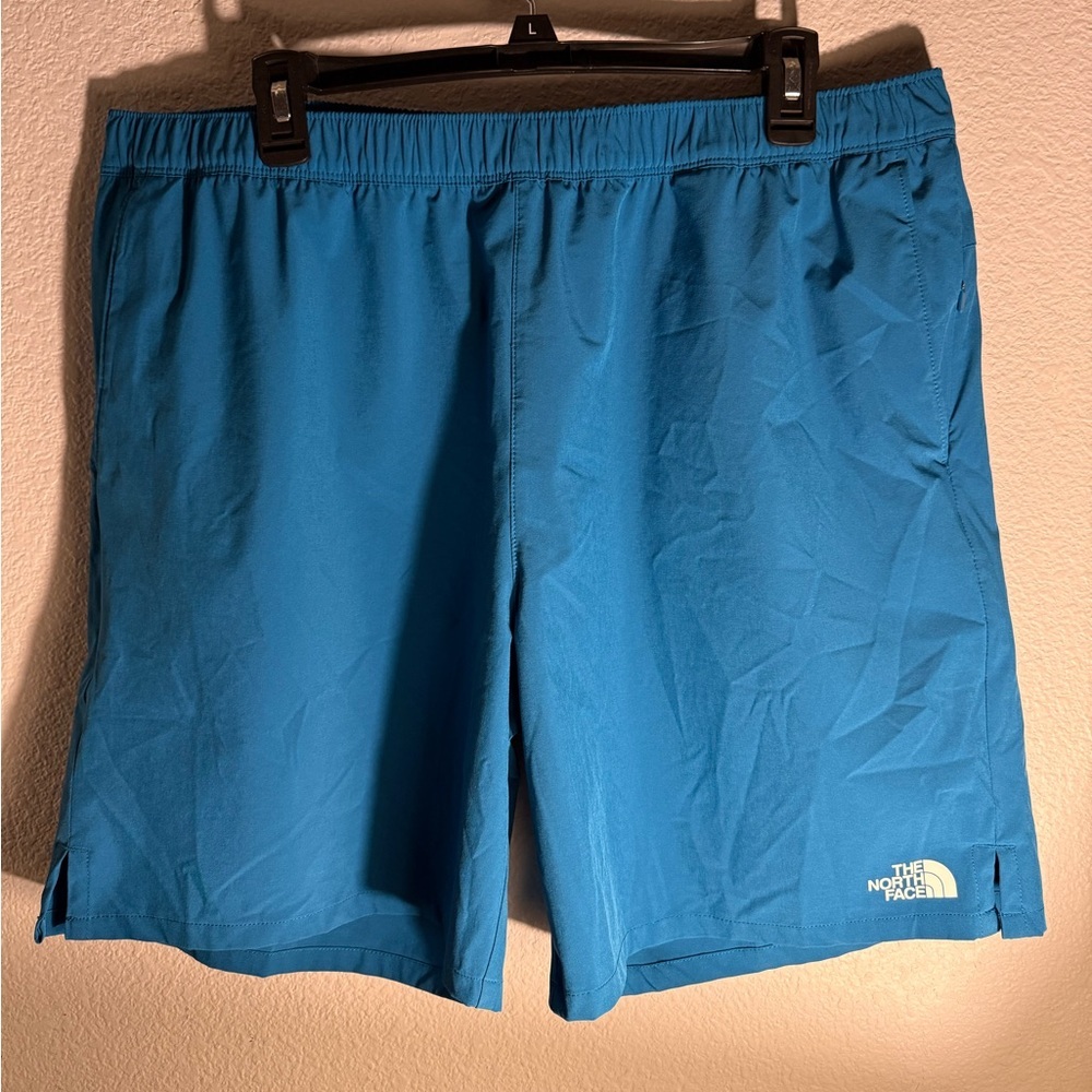 The North Face Men’s Blue Athletic/Swim Shorts – Size XL (Regular Fit)